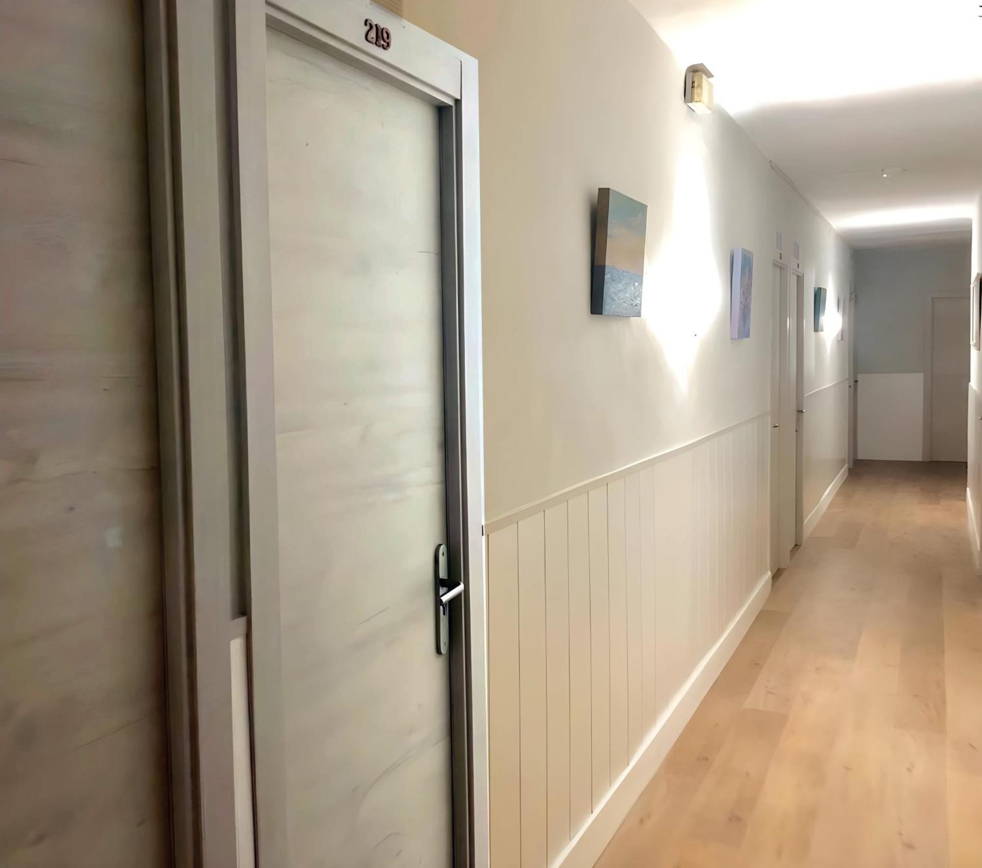 Hotel Medium Montecarlo Palafrugell Bagian luar foto